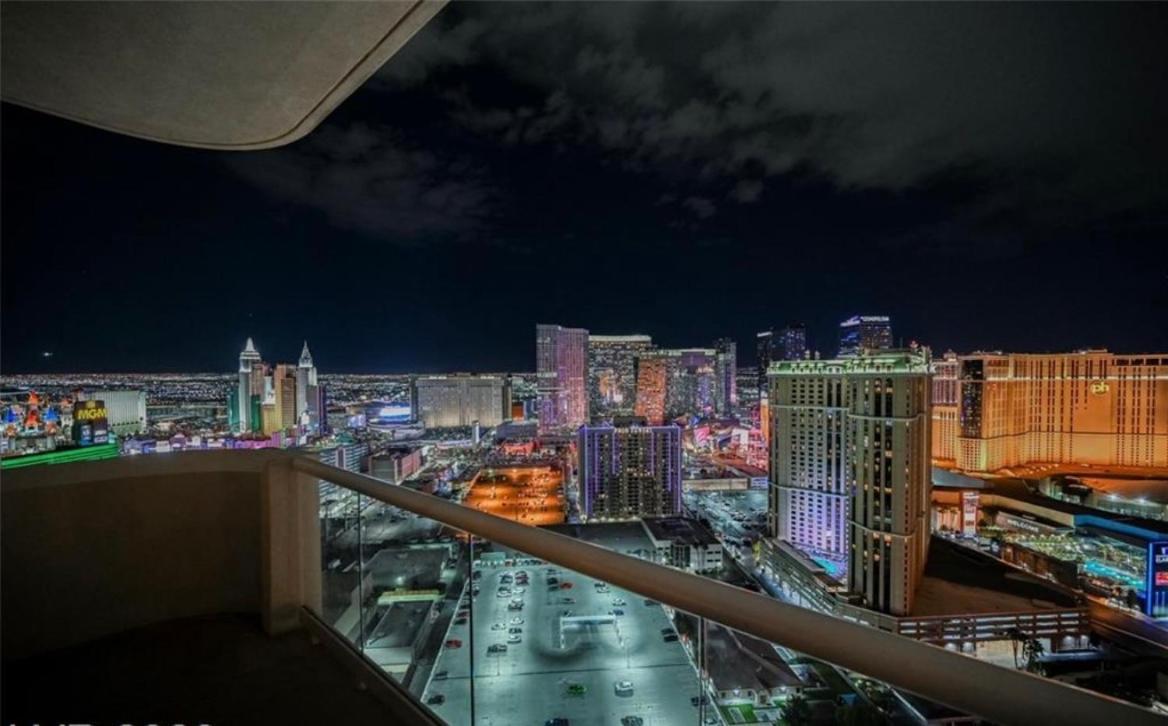 Premium Suite Mgm Signature High Flr Balcony Strip View Las Vegas Exteriör bild
