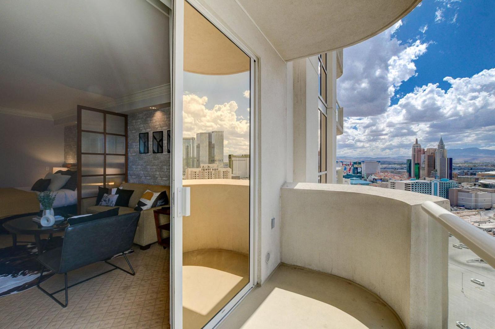 Premium Suite Mgm Signature High Flr Balcony Strip View Las Vegas Exteriör bild